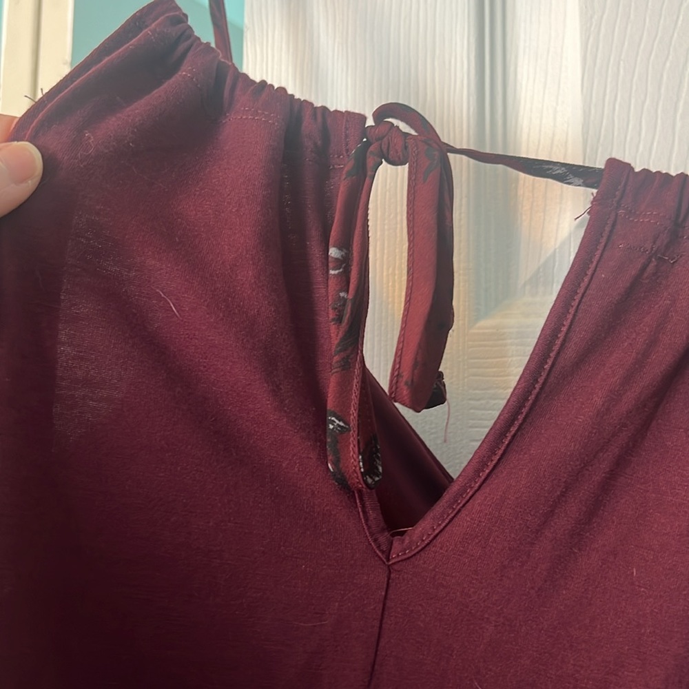 V neck cami - Picture 4 of 4